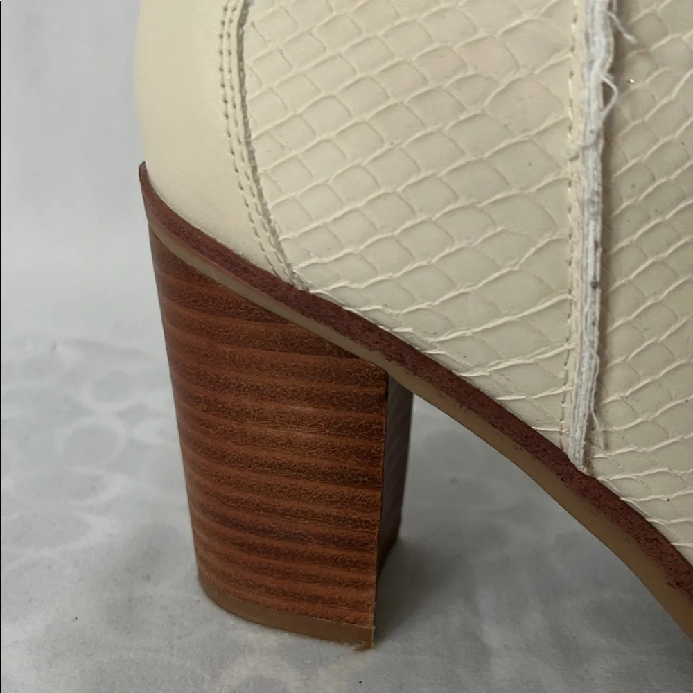 MIA Cream Leather Snake Print Raylyn Heeled Cowgirl Boots Shoes **Size 7** 🌸🌸 - Picture 7 of 8